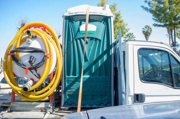 Portable Toilet Options We Offer in Oswego, KS